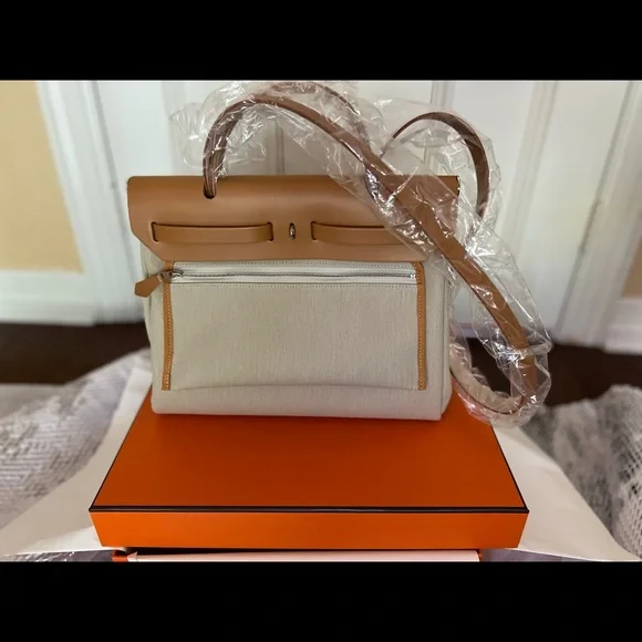 ⛔️SOLD⛔️HERBAG ZIP 31 BAG color Beton/Naturel Sable - Picture 3 of 4